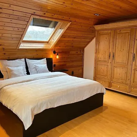 Вилла La Des Vennes